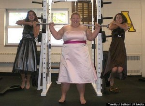 girl-lifting